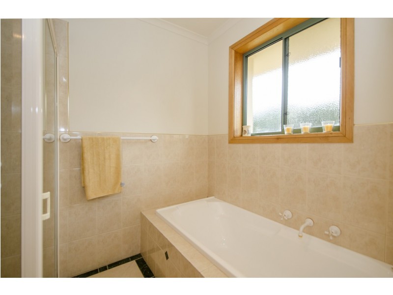10 Heathfield Way, Mount Gambier SA 5290