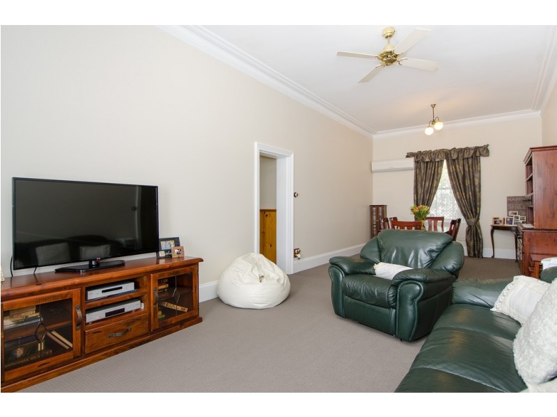 9 Doughty Street, Mount Gambier SA 5290