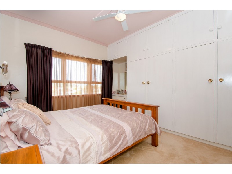 18 Montgomery Avenue, Mount Gambier SA 5290