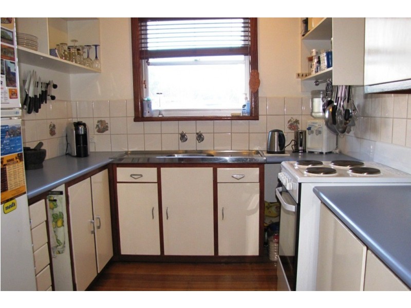 11 Stonehaven Avenue, Nelson VIC 3292