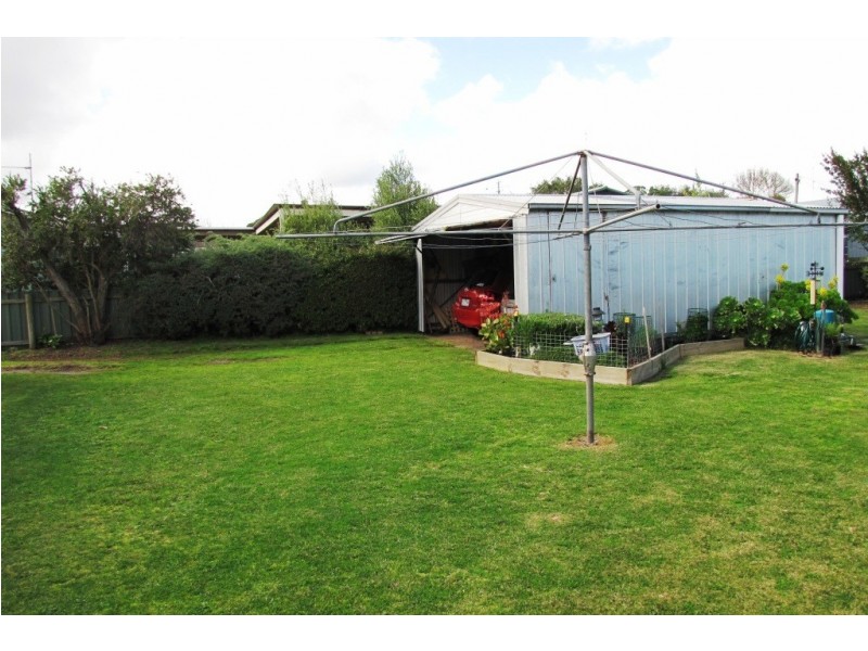 11 Stonehaven Avenue, Nelson VIC 3292
