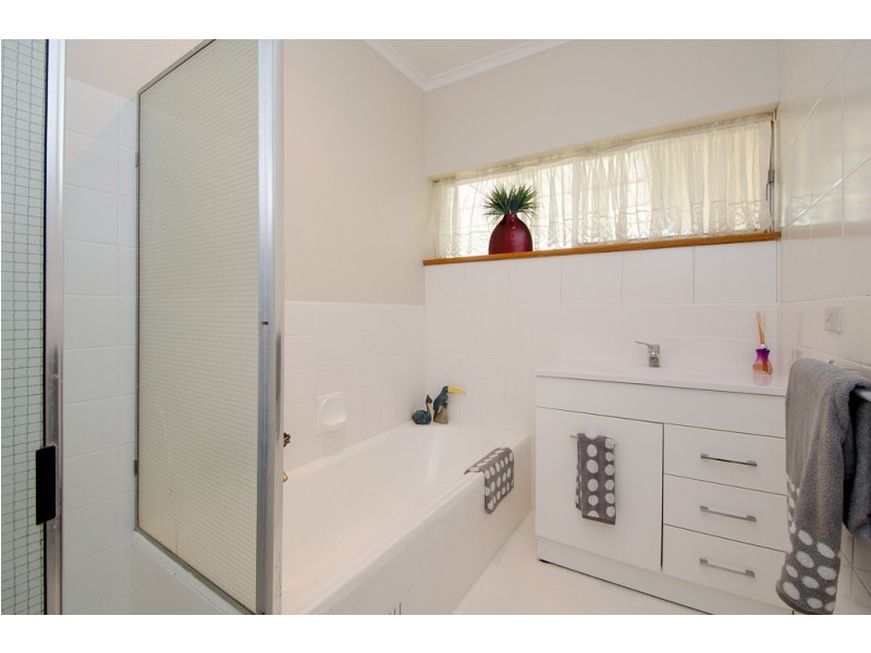 86 White Avenue, Mount Gambier SA 5290