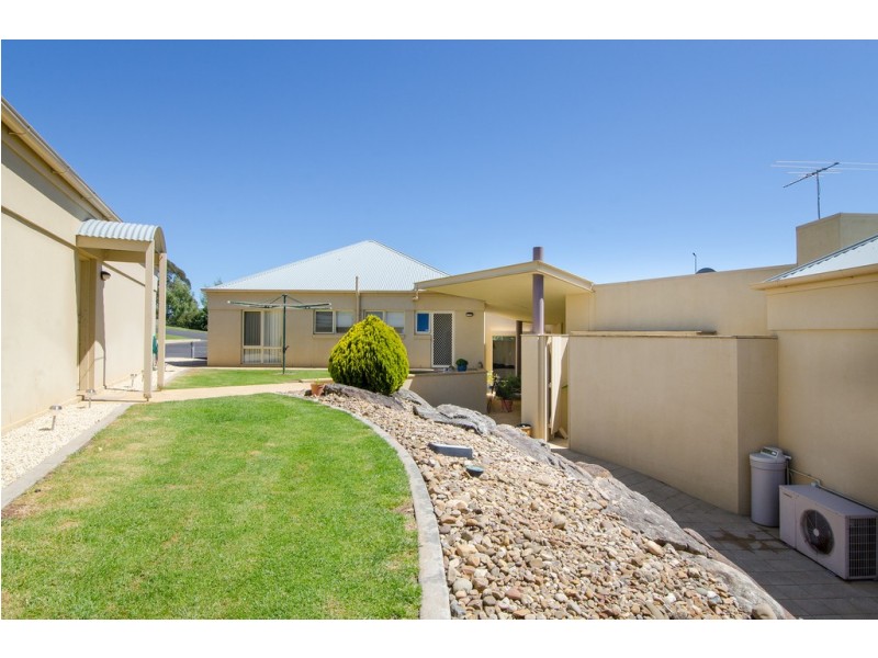 24 Hedley Street, Mount Gambier SA 5290