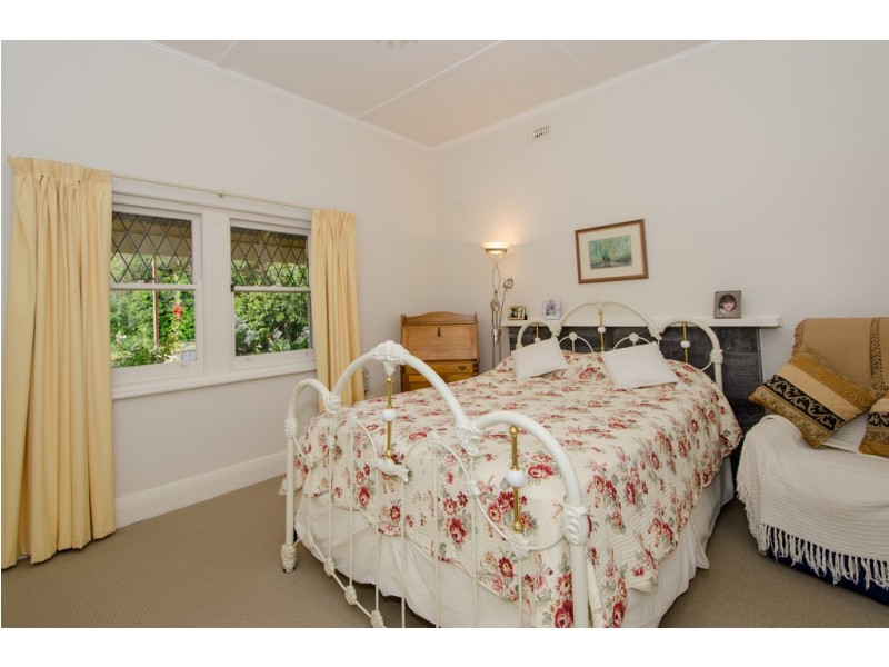 13 Chute Street, Mount Gambier SA 5290