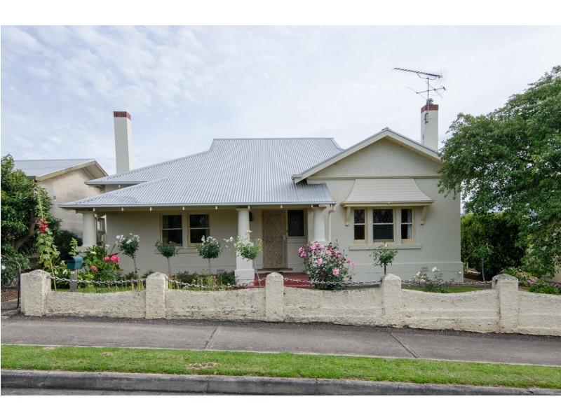 13 Chute Street, Mount Gambier SA 5290