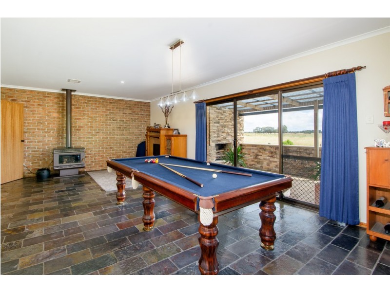 295 Caroline Headquarters Road, Yahl, Mount Gambier SA 5291