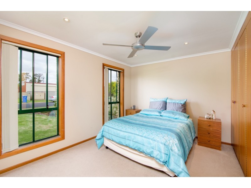 30 Starline Place, Mount Gambier SA 5290