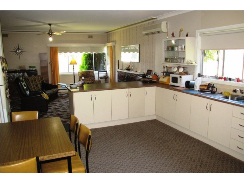 5 Wapling Avenue, Dartmoor VIC 3304