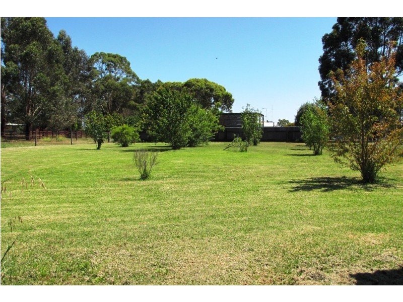 5 Wapling Avenue, Dartmoor VIC 3304
