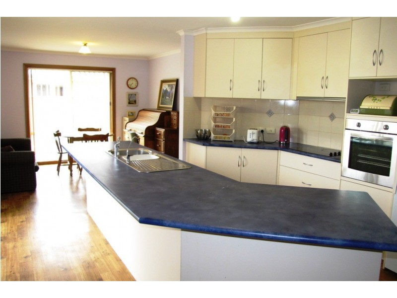 7 Coral Court, Mount Gambier SA 5290