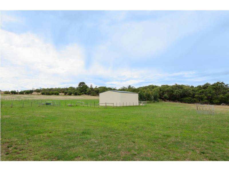 96 Warreanga Road, Wye SA 5291