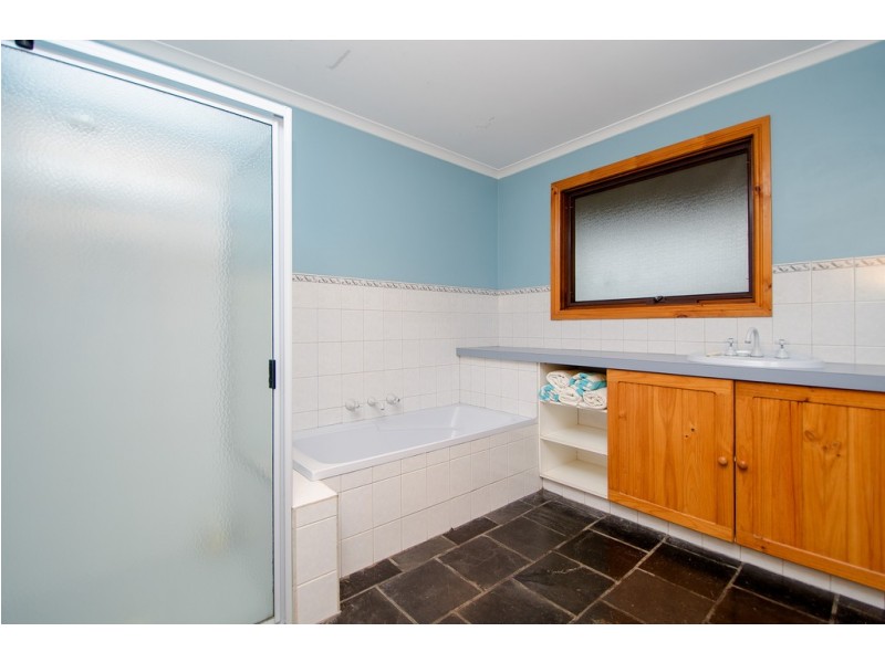 306 The Springs Rd,, Glencoe SA 5291