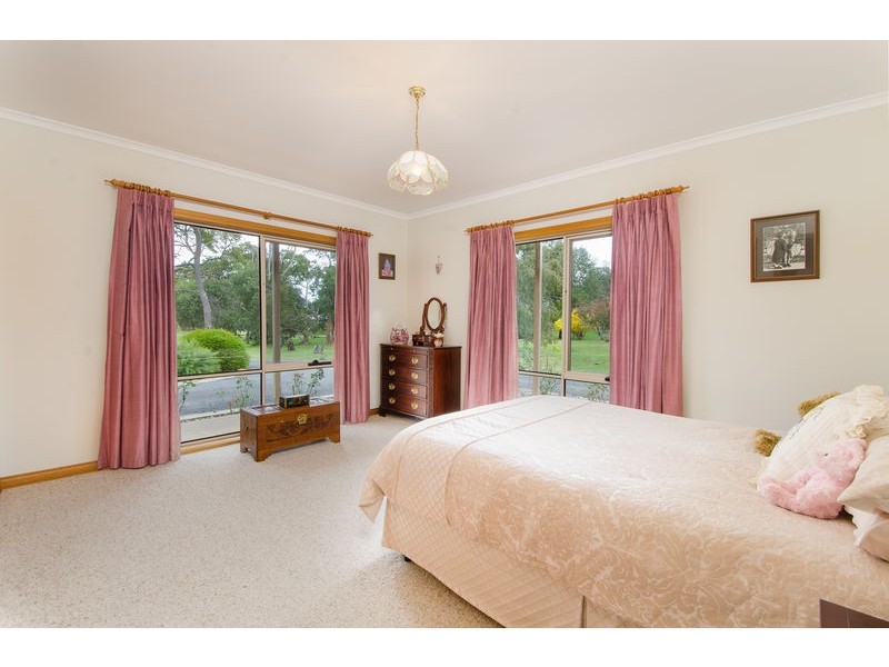 10 Casuarina Grove, Nelson VIC 3292