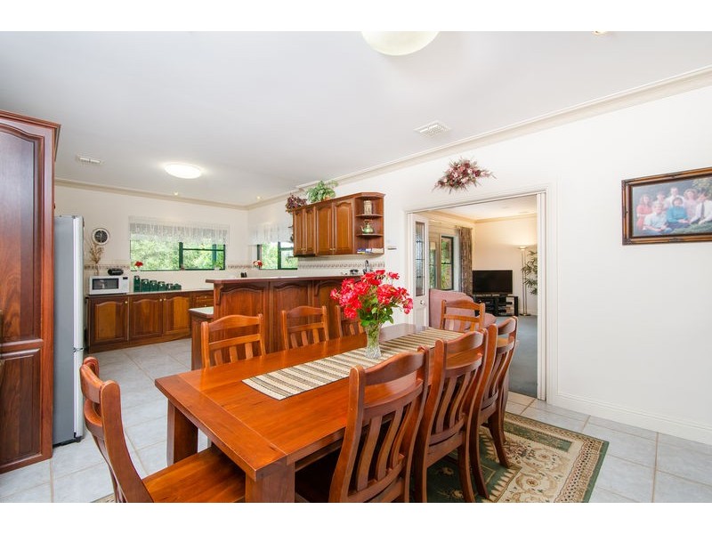 6 King  Grove, Mount Gambier SA 5290