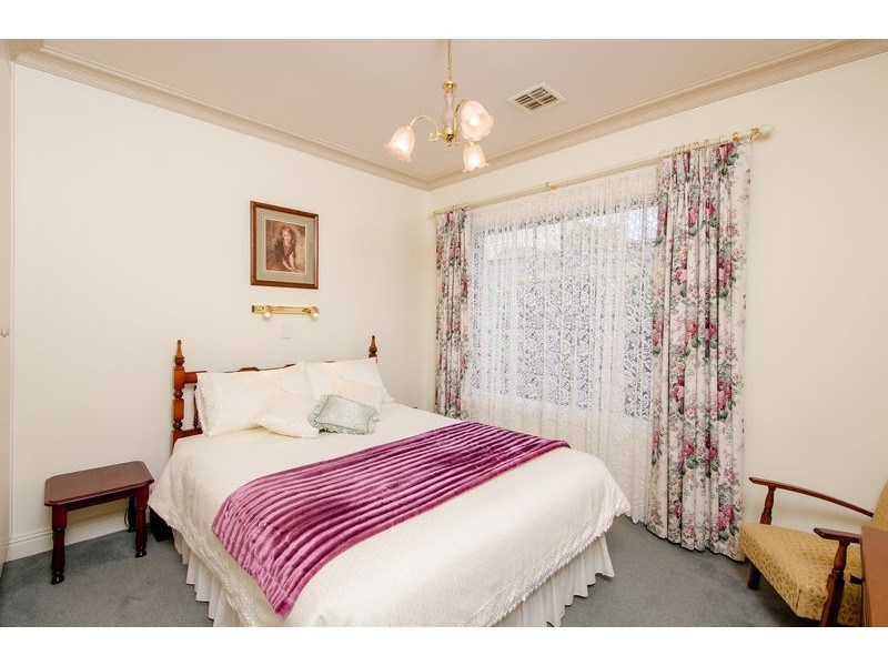 6 King  Grove, Mount Gambier SA 5290