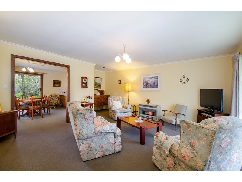 1 Hawk Place, Mount Gambier SA 5290