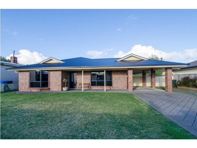 4 Derrington Street, Mount Gambier SA 5290