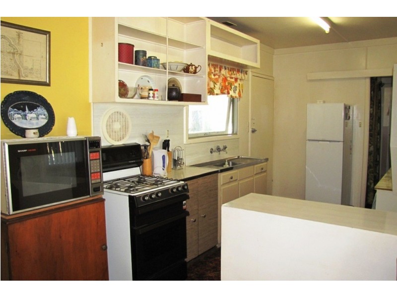 8 Millard Street, Donovans SA 5291