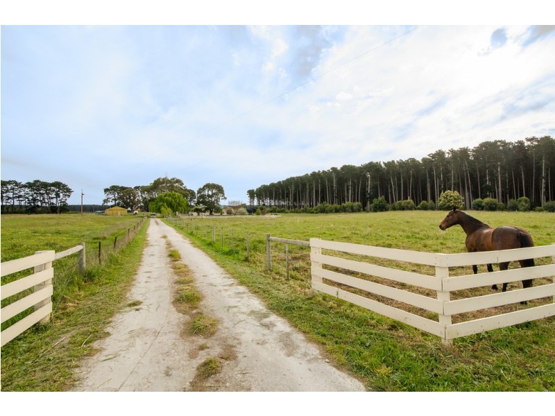 456 Schinkels Road, Kongorong SA 5291