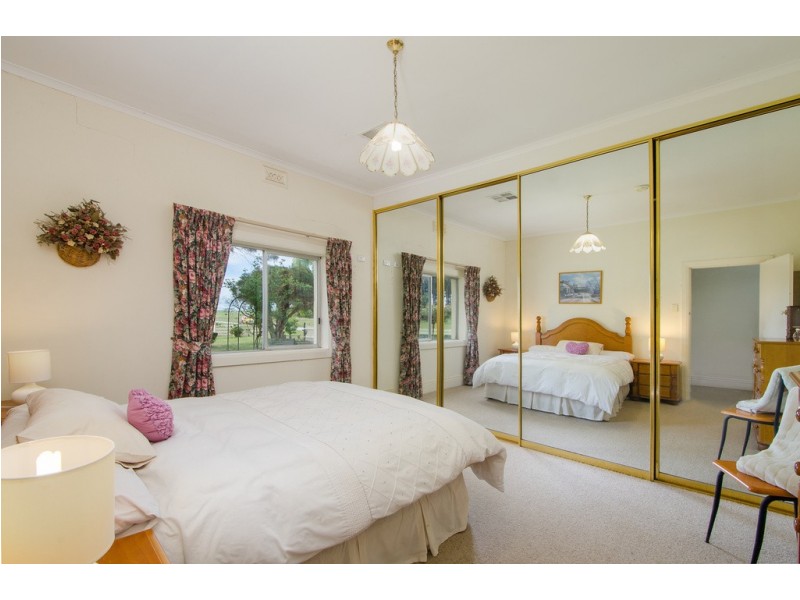 456 Schinkels Road, Kongorong SA 5291