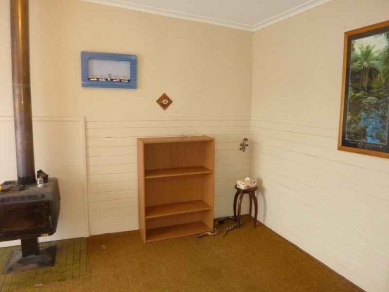 24 Compton Street, Port Macdonnell SA 5291