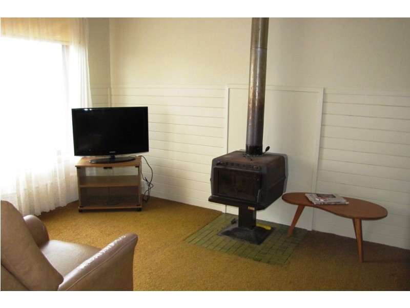 24 Compton Street, Port Macdonnell SA 5291 Floorplan