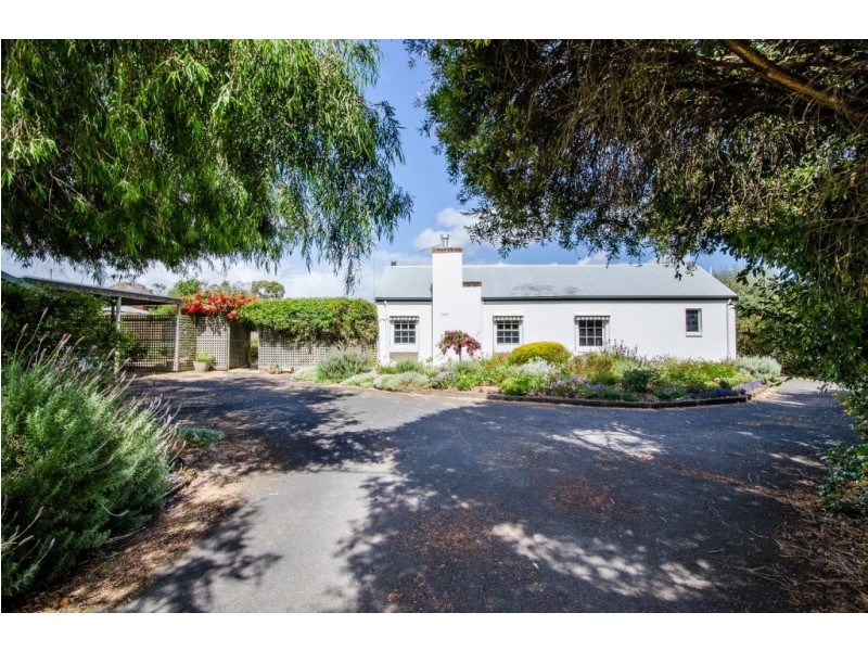 169 Bay Road,, Mount Gambier SA 5290