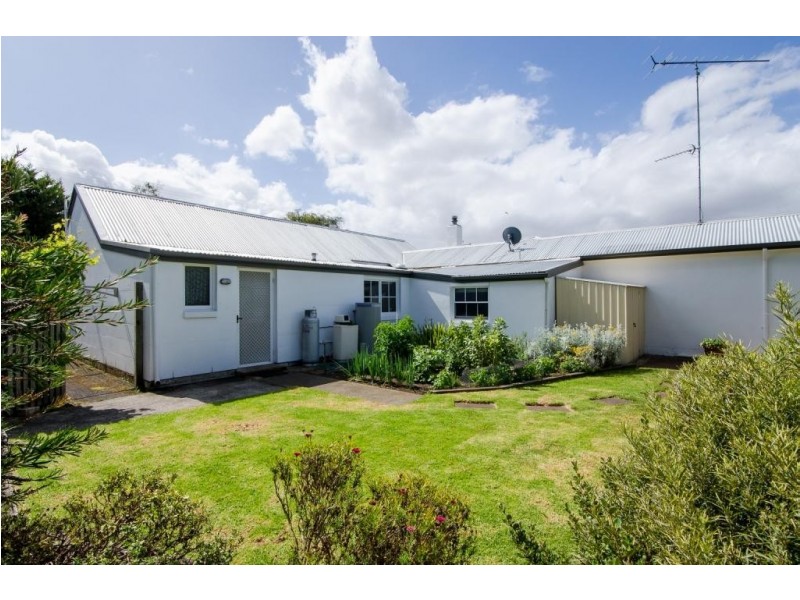 169 Bay Road,, Mount Gambier SA 5290