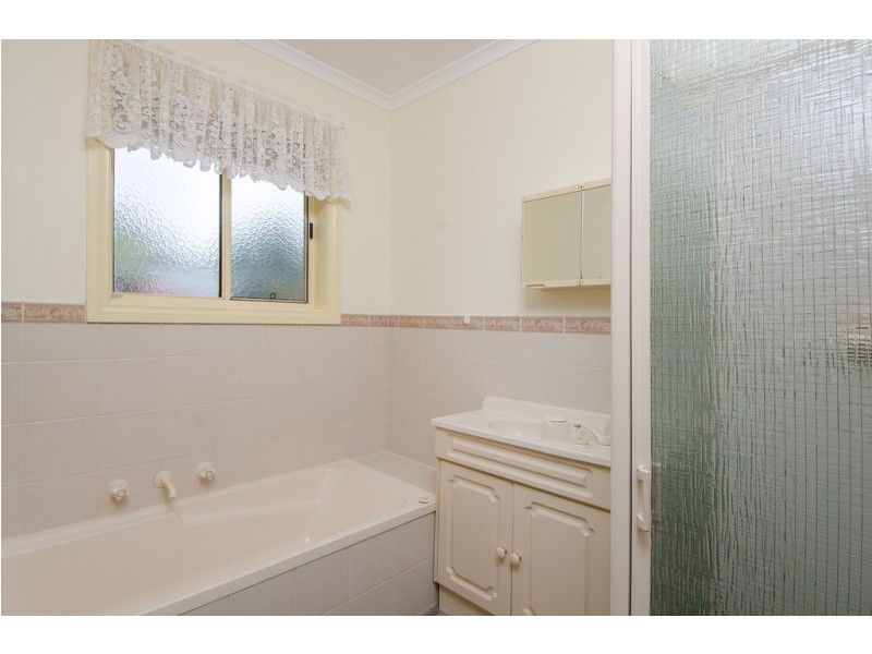 3 / 58-60 Suttontown Road, Mount Gambier SA 5290