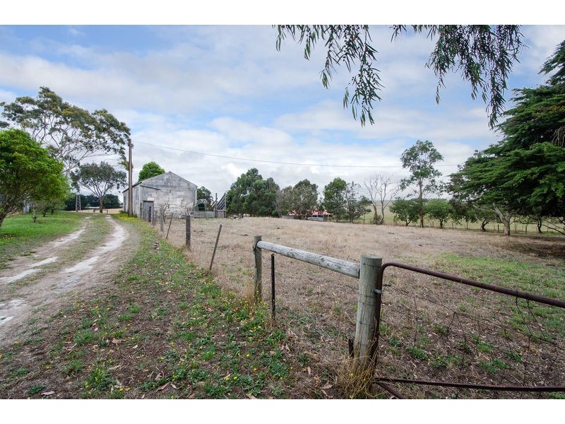 21541 Bay Road, Mount Gambier SA 5290