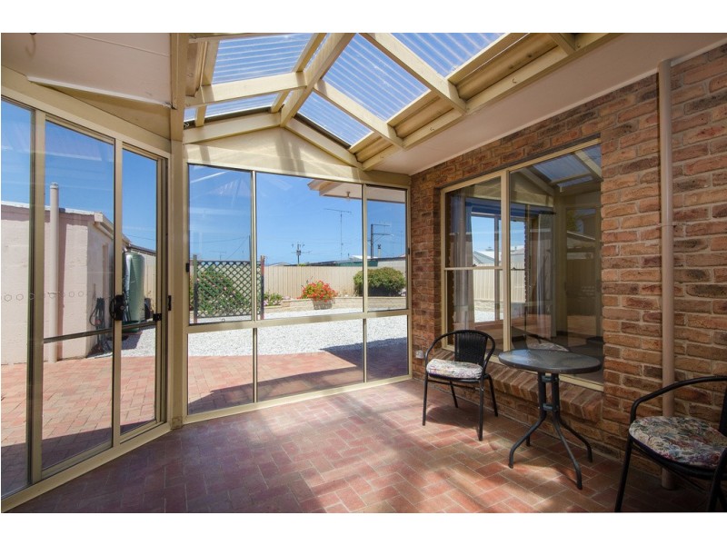 27 Meylin Street, Port Macdonnell SA 5291