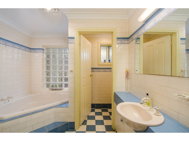 2 / 5A William Street, Mount Gambier SA 5290