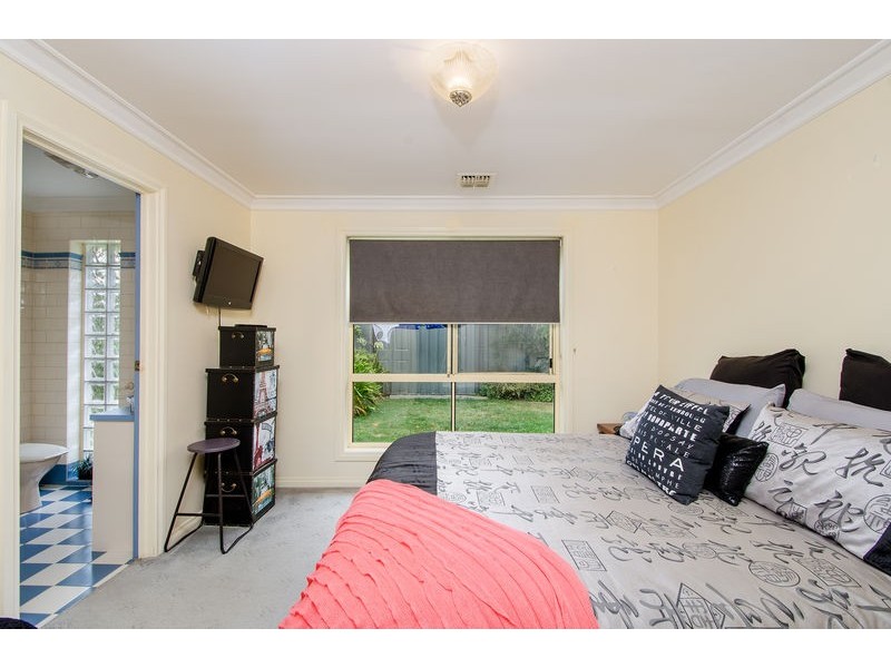 2 / 5A William Street, Mount Gambier SA 5290