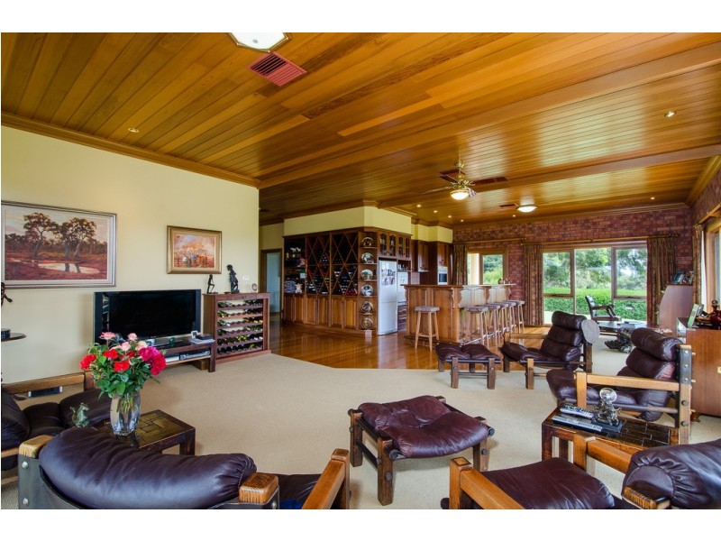 7 Moorak Hall Road, Mount Gambier SA 5290