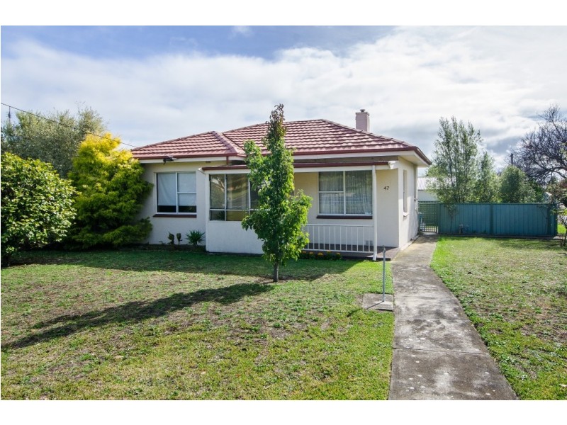 47 Lake Terrace East, Mount Gambier SA 5290