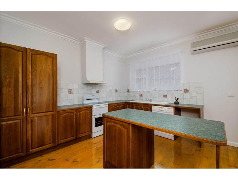 66 Crouch Street South, Mount Gambier SA 5290