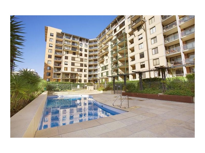1005/41 Refinery Drive, Pyrmont NSW 2009