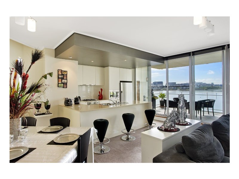 4 The Crescent, Wentworth Point NSW 2127