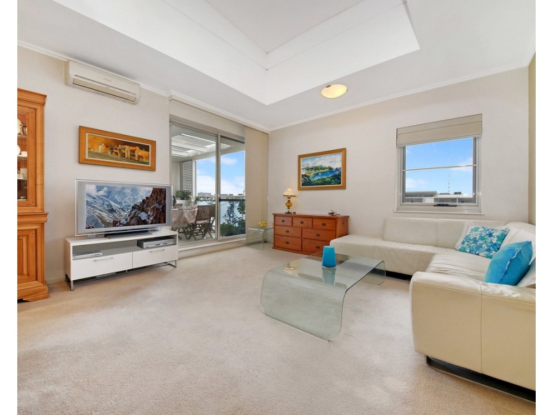 801/4 Nuvolari Place, Wentworth Point NSW 2127