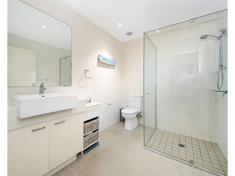 801/4 Nuvolari Place, Wentworth Point NSW 2127