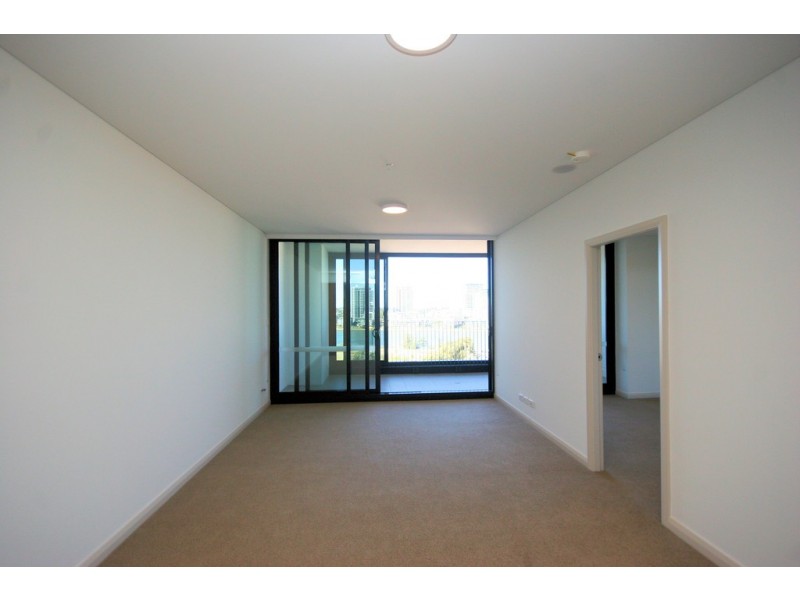 12** / 10 Burroway Road, Wentworth Point NSW 2127