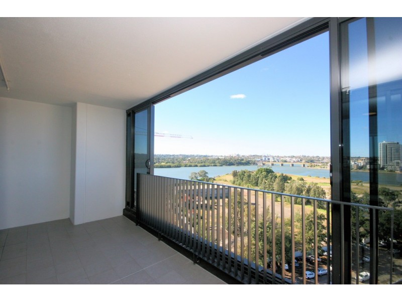 12** / 10 Burroway Road, Wentworth Point NSW 2127