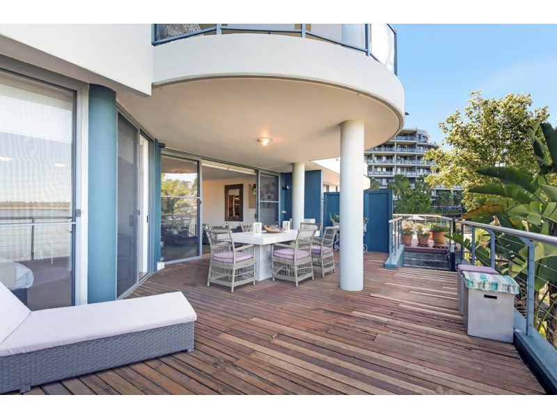 2/29 Bennelong Parkway, Wentworth Point NSW 2127
