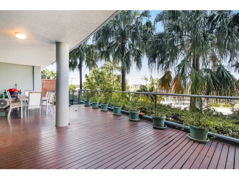1/27 Bennelong Parkway, Wentworth Point NSW 2127