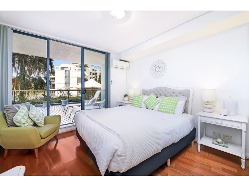 1/27 Bennelong Parkway, Wentworth Point NSW 2127