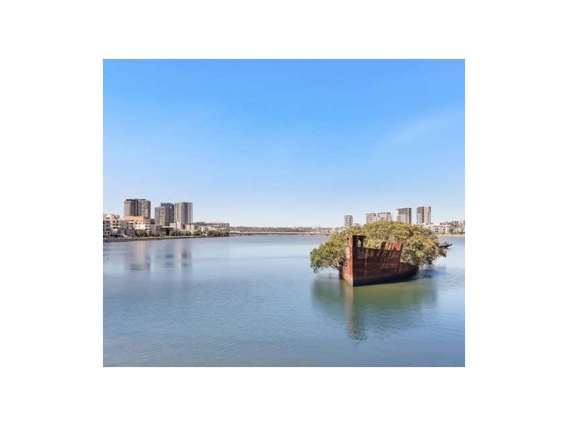 1/27 Bennelong Parkway, Wentworth Point NSW 2127