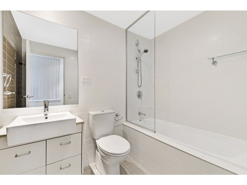 417/21 Hill Road, Wentworth Point NSW 2127