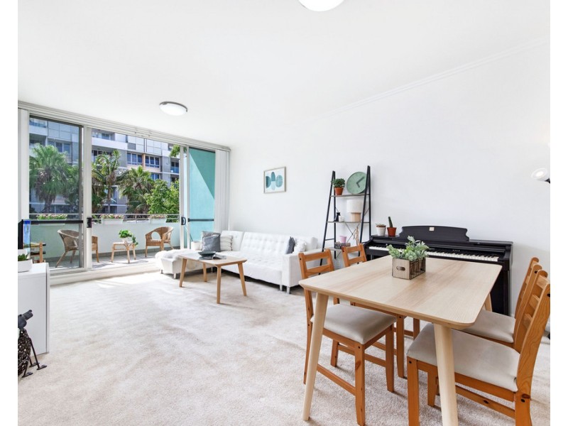328/23 Savona Drive, Wentworth Point NSW 2127