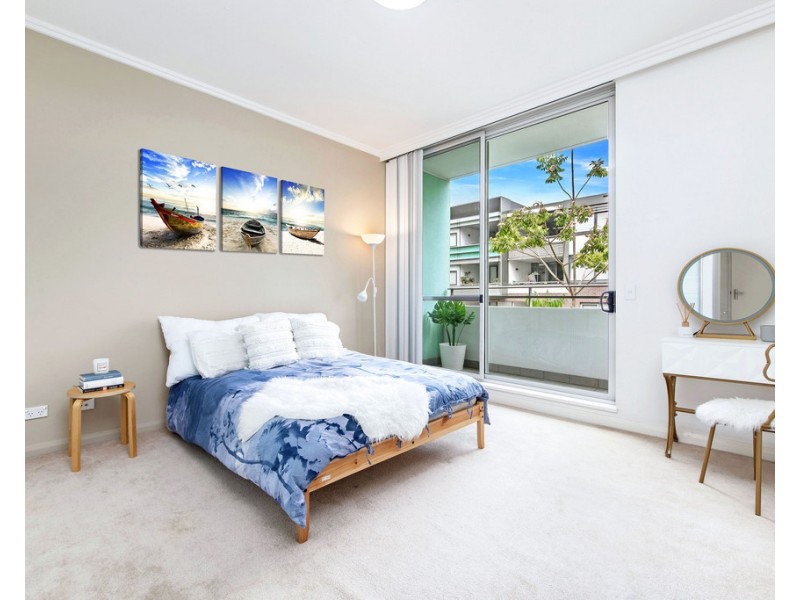 328/23 Savona Drive, Wentworth Point NSW 2127
