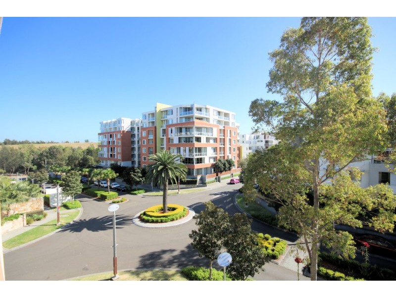 3** / 4 Stromboli Strait, Wentworth Point NSW 2127